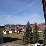 Eckberger Weinstrasse *