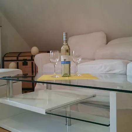 Apartment Eckberger Weinstrasse 139