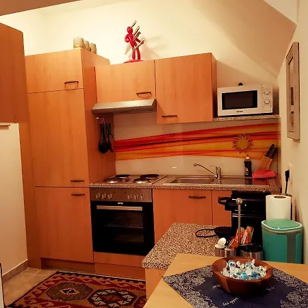 Eckberger Weinstrasse 139 *