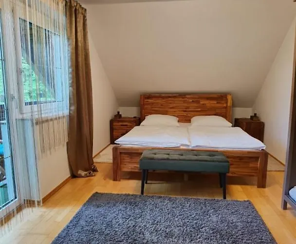 Eckberger Weinstrasse 139 Appartement