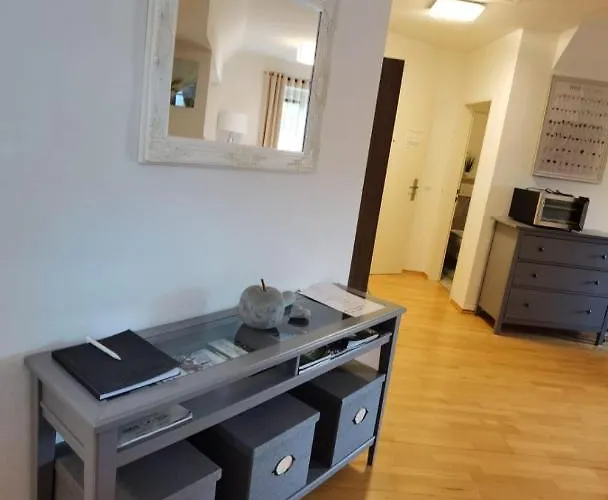 Eckberger Weinstrasse 139 Appartement *