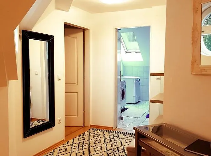 Eckberger Weinstrasse 139 Appartement *